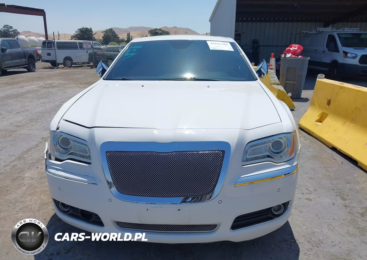 2014 Chrysler 300C VIN:2C3CCAEG1EH281488 - 13