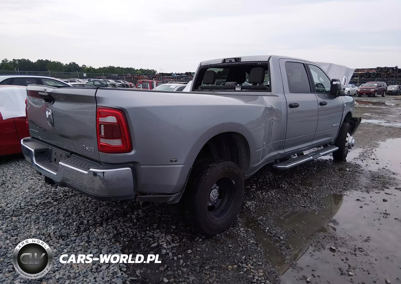 2024 Ram 3500 Big Horn 4X4 8' Box-Lone Star 4X4 8' Box VIN:3C63RRHL1RG301186 - 4