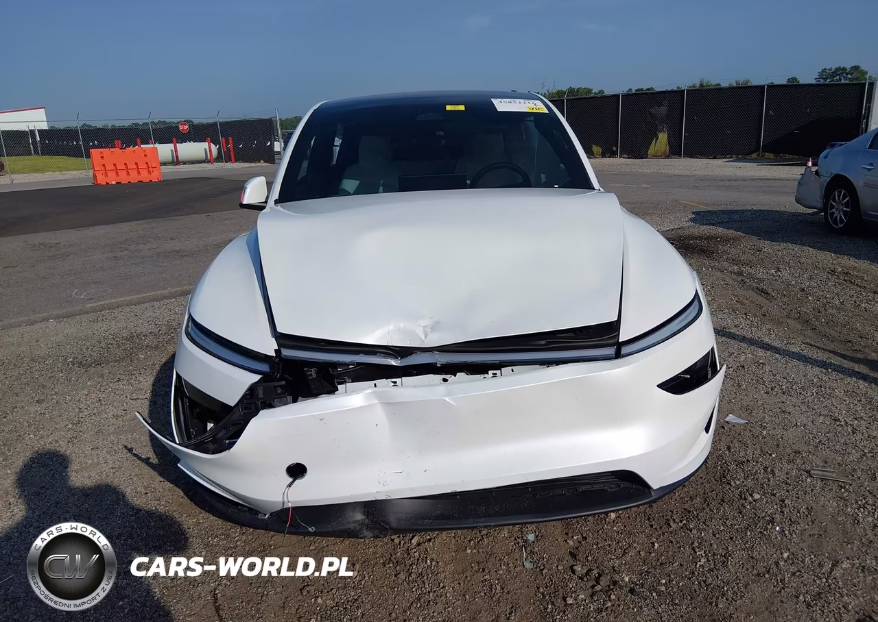 2026 Tesla Model Y Premium-Rear-Wheel Drive VIN:7SAYGDED0TA651412 - 10