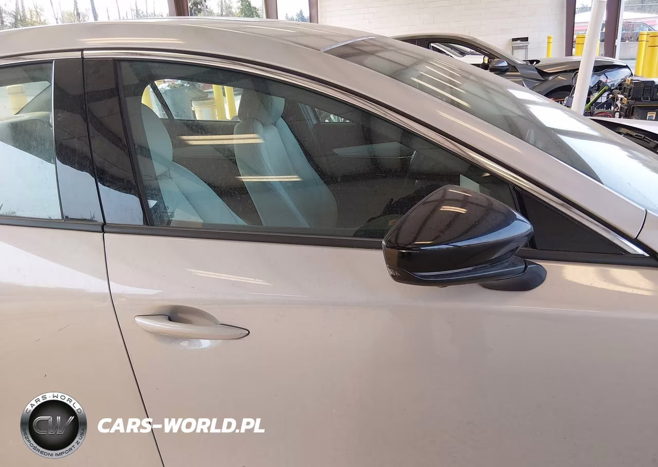 2022 Mazda Mazda3 Premium Plus VIN:3MZBPBEY3NM307050 - 14
