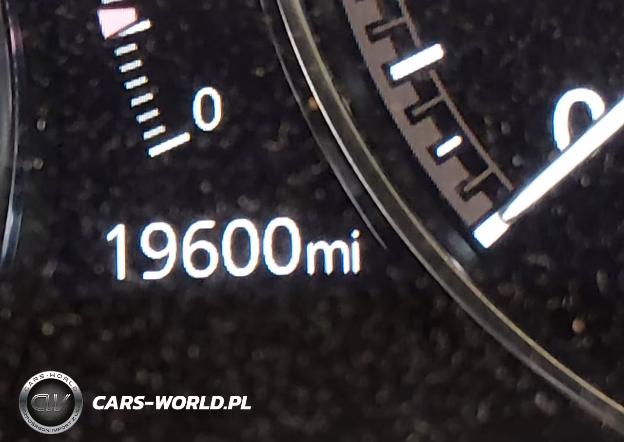 2022 Mazda Mazda3 Premium Plus VIN:3MZBPBEY3NM307050 - 16
