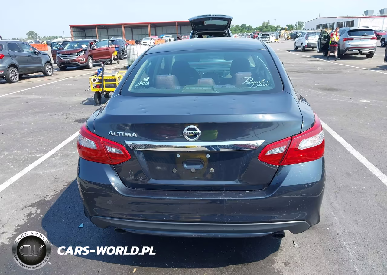 2018 Nissan Altima 2.5 S VIN:1N4AL3AP2JC225342 - 15