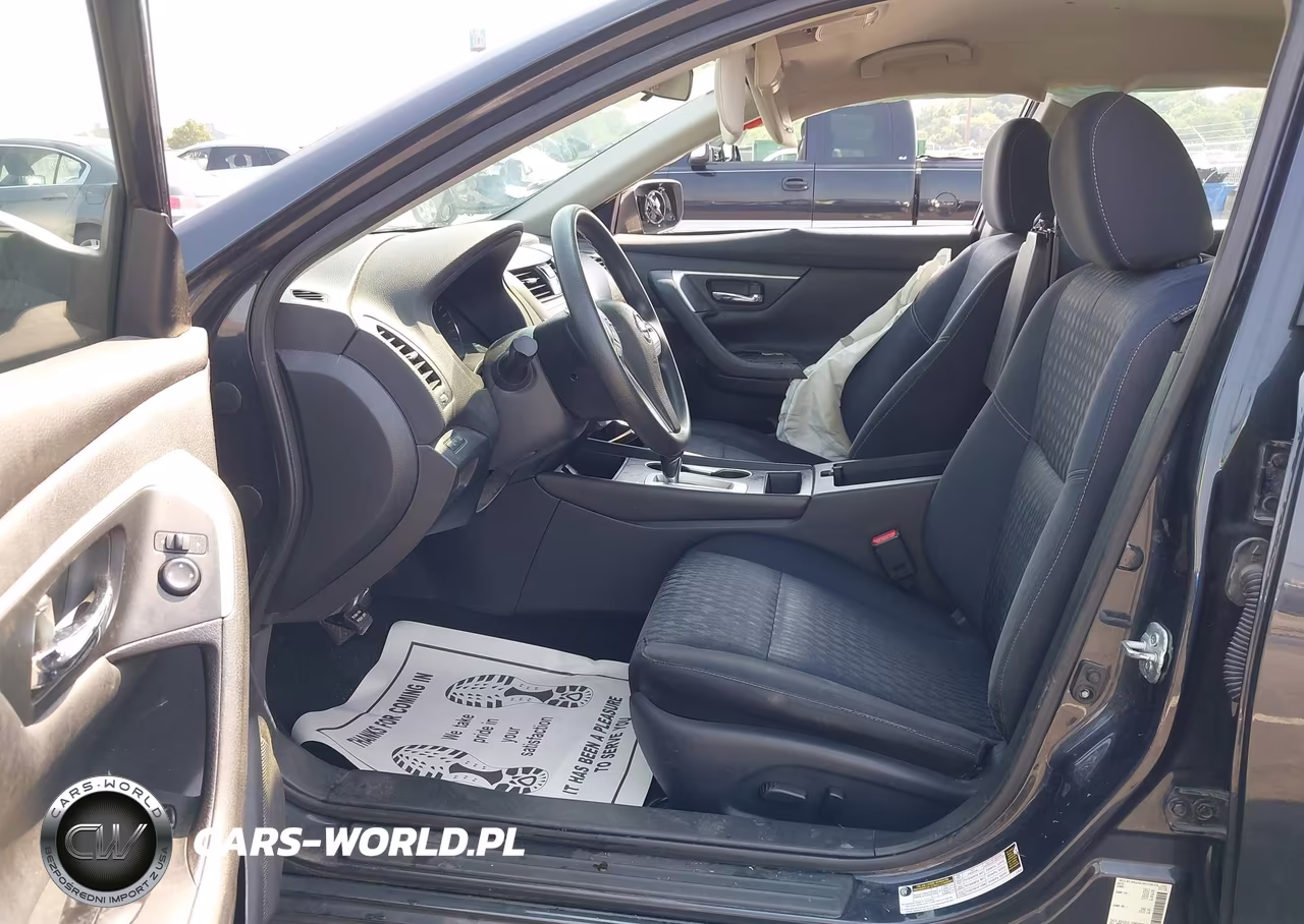 2018 Nissan Altima 2.5 S VIN:1N4AL3AP2JC225342 - 5