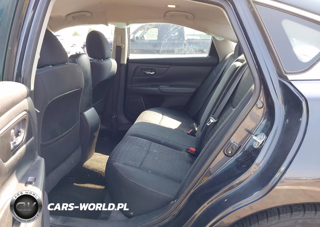2018 Nissan Altima 2.5 S VIN:1N4AL3AP2JC225342 - 8