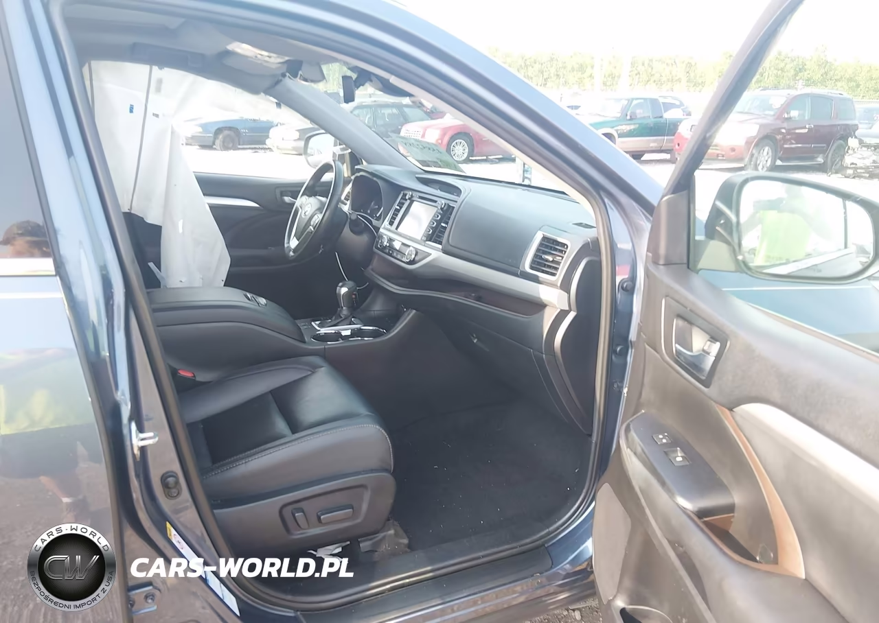 2019 Toyota Highlander Xle VIN:5TDJZRFH3KS942023 - 5