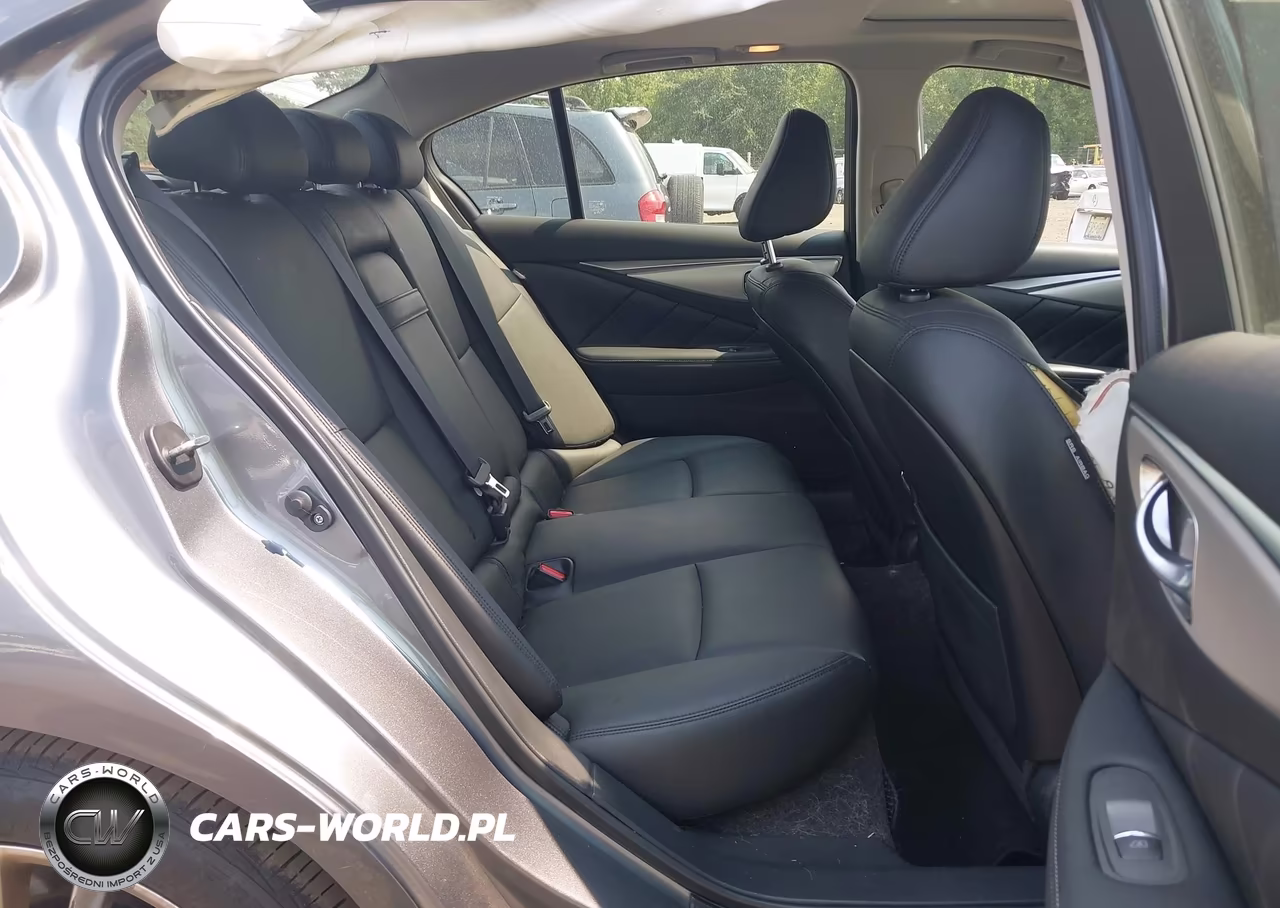 2019 Infiniti Q50 3.0T Luxe VIN:JN1EV7AR4KM593101 - 8