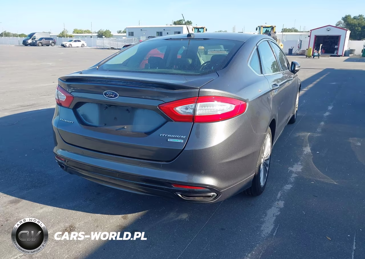 2016 Ford Fusion Titanium VIN:3FA6P0K97GR178067 - 4