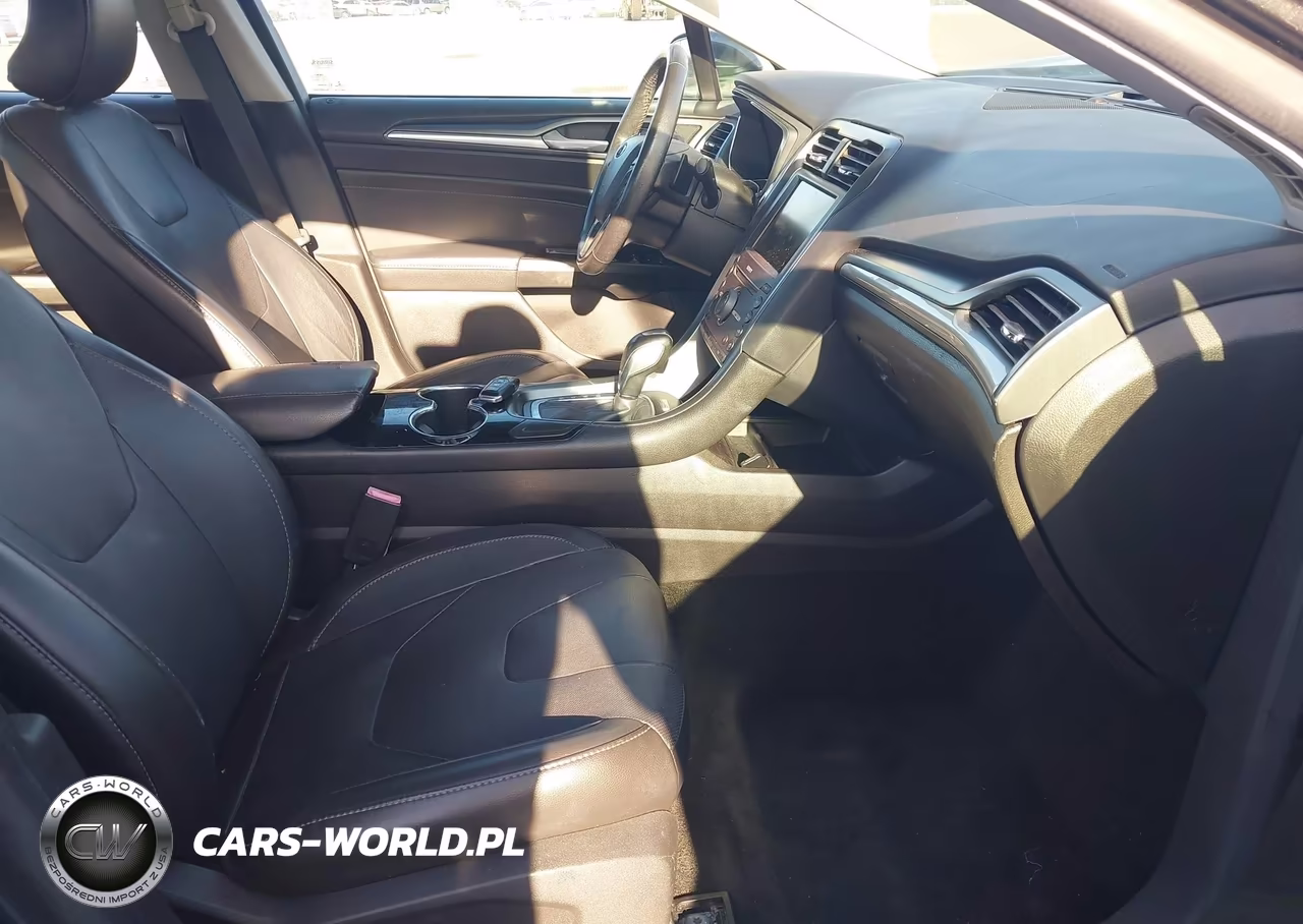 2016 Ford Fusion Titanium VIN:3FA6P0K97GR178067 - 5