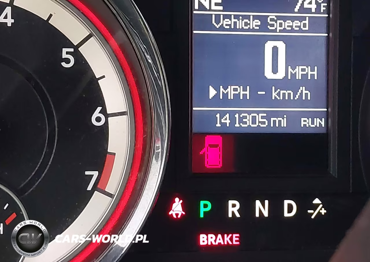 2016 Dodge Grand Caravan R-T VIN:2C4RDGEG1GR201979 - 15