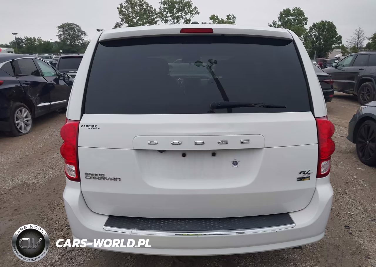 2016 Dodge Grand Caravan R-T VIN:2C4RDGEG1GR201979 - 16