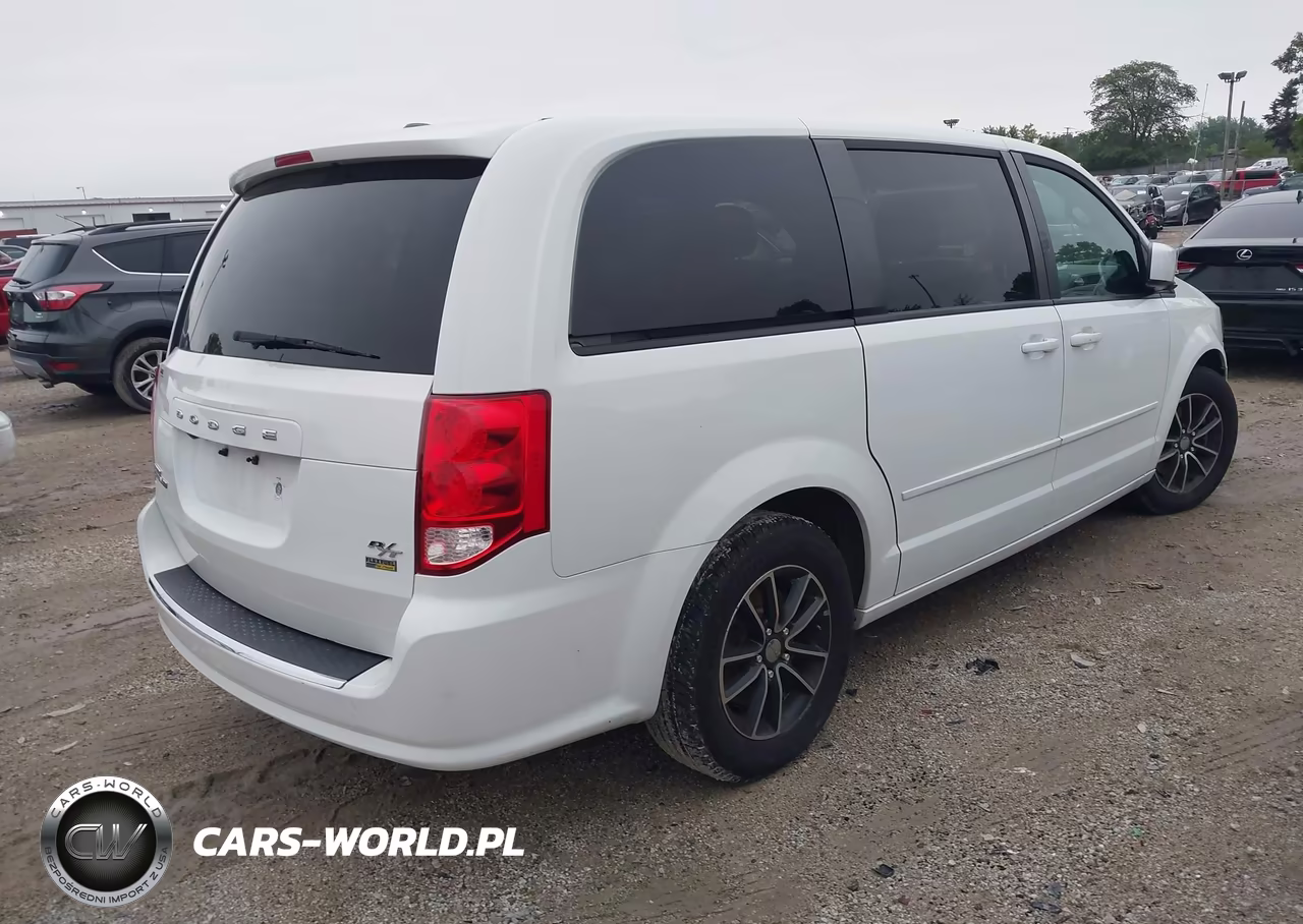 2016 Dodge Grand Caravan R-T VIN:2C4RDGEG1GR201979 - 4