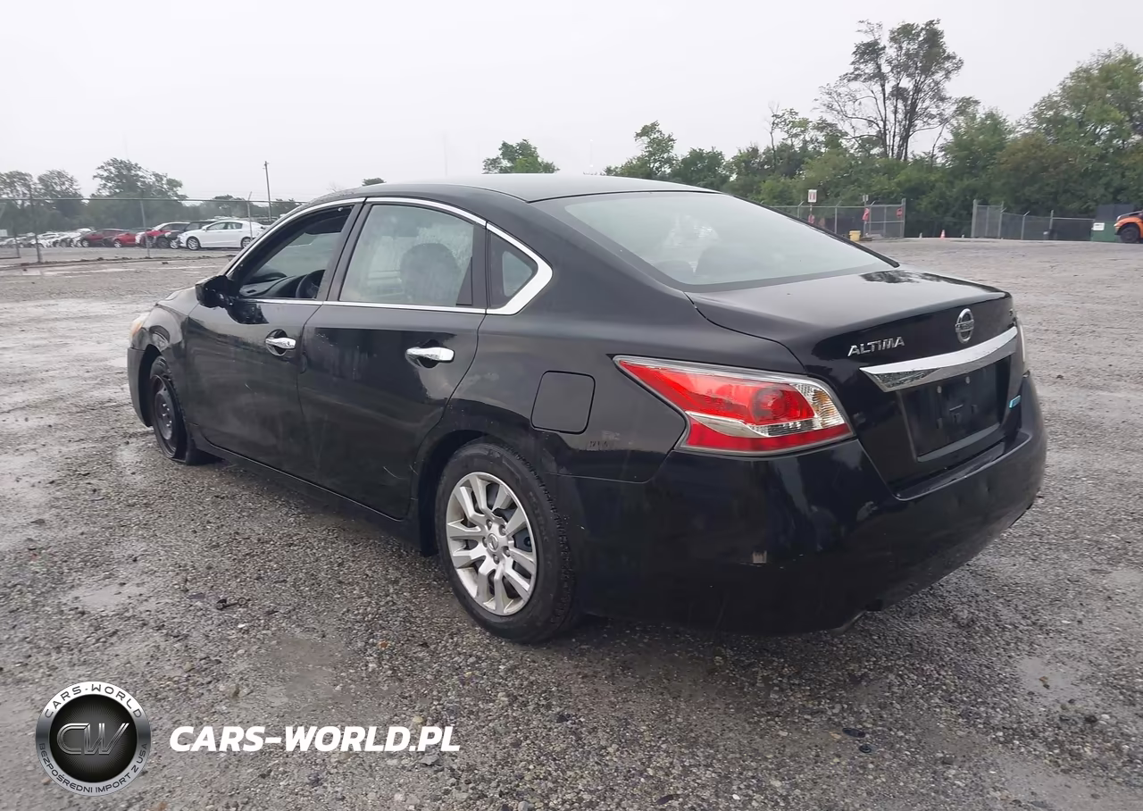 2014 Nissan Altima VIN:1N4AL3AP3EN350716 - 3