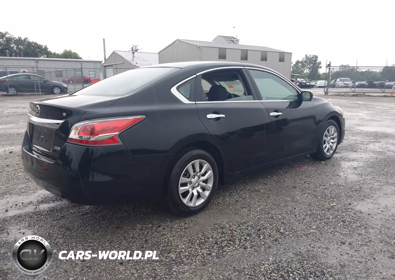 2014 Nissan Altima VIN:1N4AL3AP3EN350716 - 4