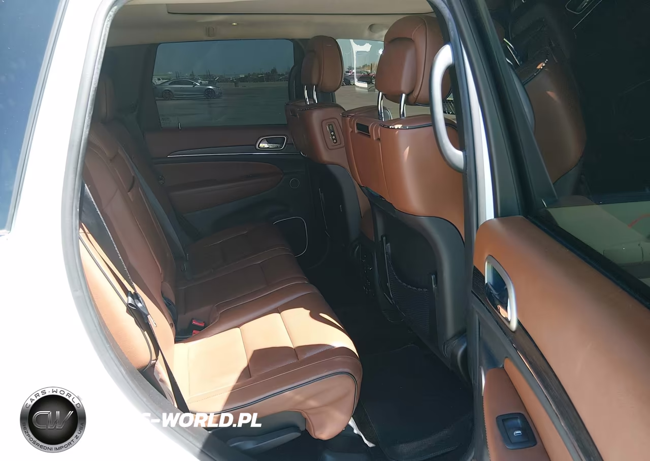 2016 Jeep Grand Cherokee Summit VIN:1C4RJFJT7GC349181 - 8
