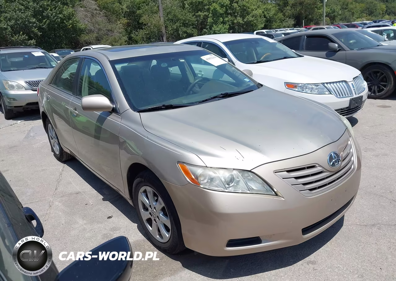 2008 Toyota Camry Le – zdjęcie 1 z 11