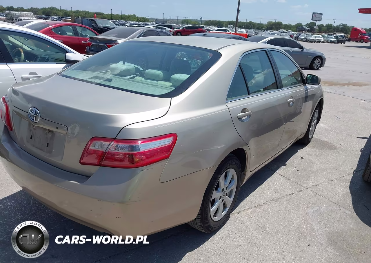 2008 Toyota Camry Le VIN:4T1BE46K78U779617 - 4