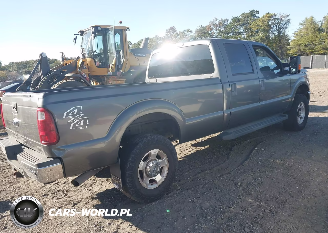 2015 Ford F-350 Xlt VIN:1FT8W3B63FED61951 - 4