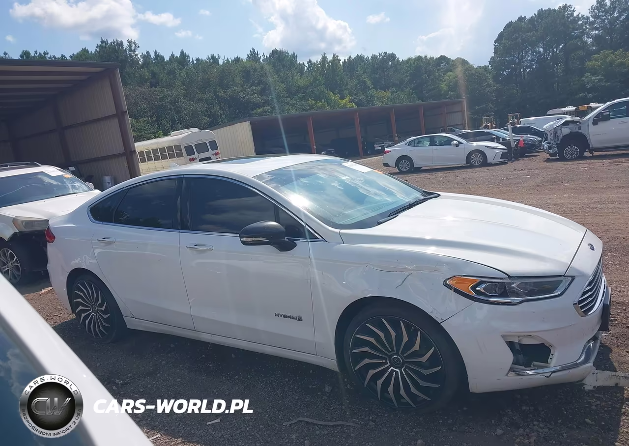 2019 Ford Fusion Hybrid Sel VIN:3FA6P0MU3KR117826 - 13