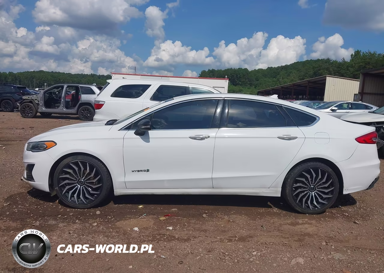 2019 Ford Fusion Hybrid Sel VIN:3FA6P0MU3KR117826 - 14