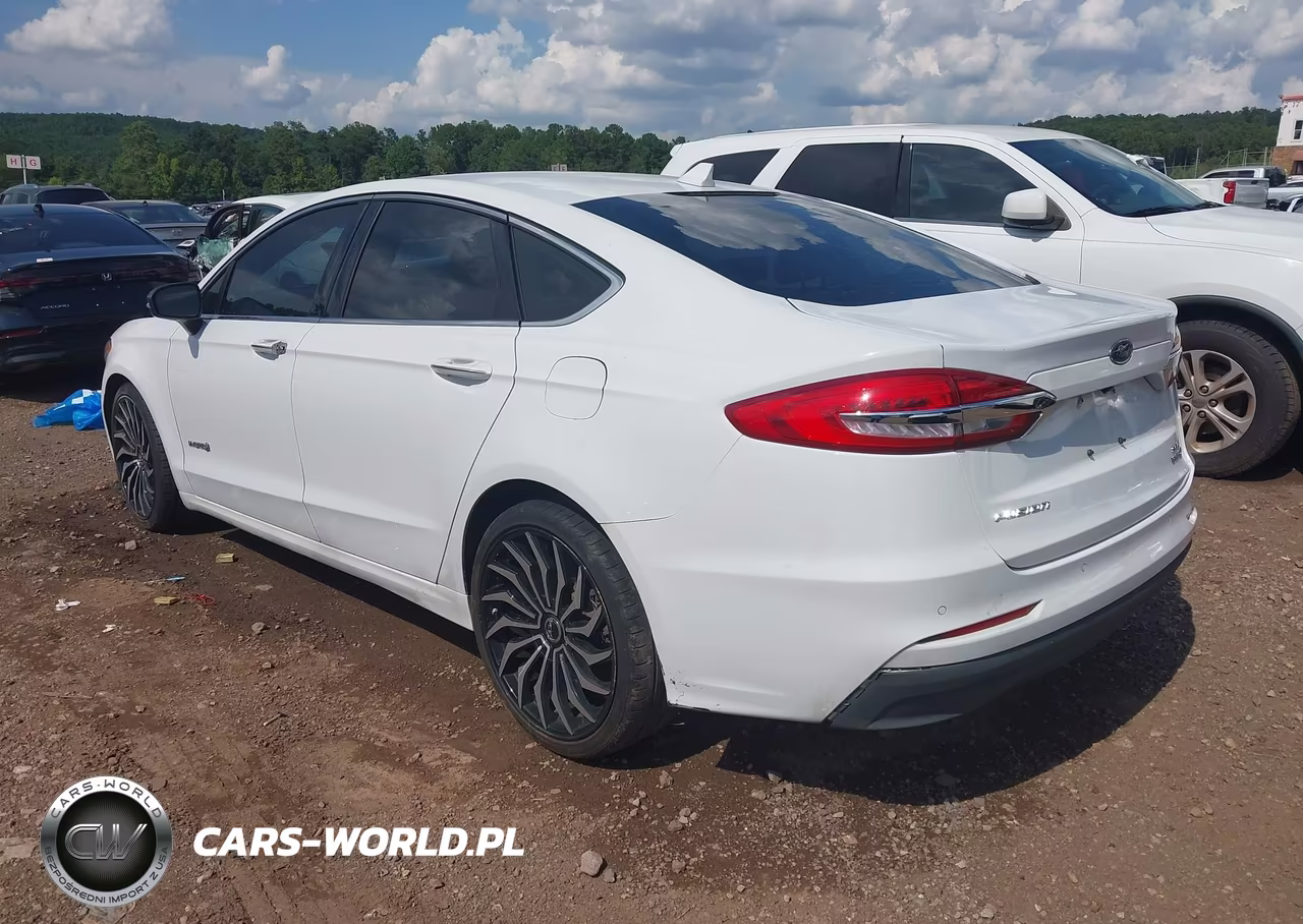 2019 Ford Fusion Hybrid Sel VIN:3FA6P0MU3KR117826 - 3