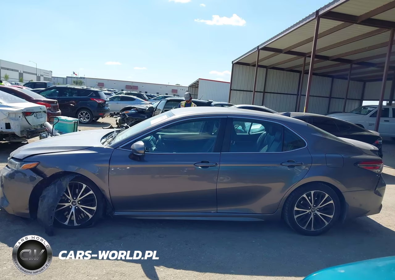 2019 Toyota Camry Se VIN:4T1B11HK0KU193940 - 14