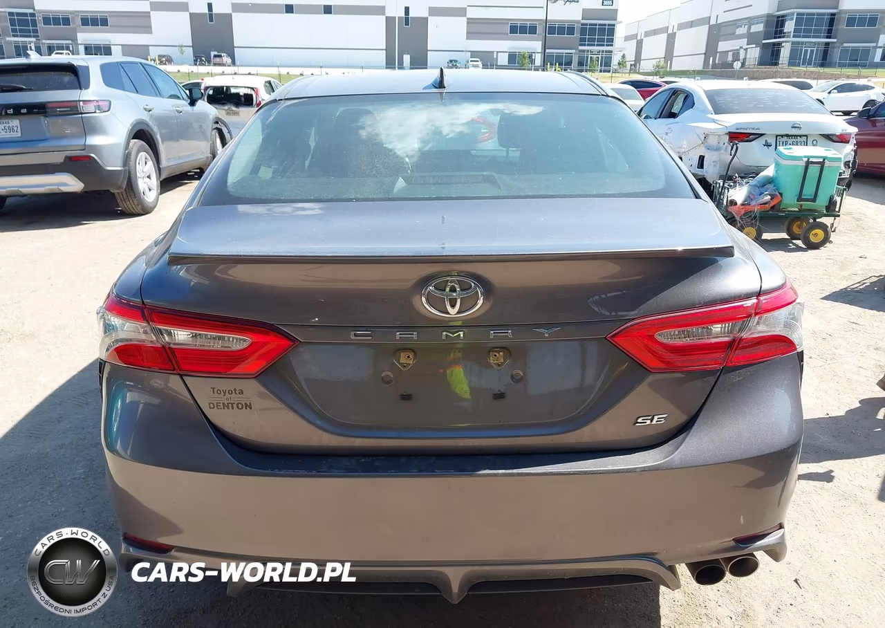 2019 Toyota Camry Se VIN:4T1B11HK0KU193940 - 16