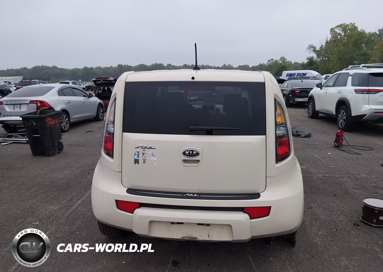 2011 Kia Soul ! VIN:KNDJT2A23B7346562 - 17