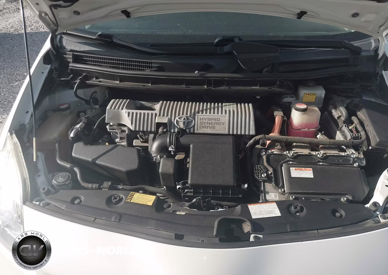 2015 Toyota Prius Three VIN:JTDKN3DU5F0426574 - 10