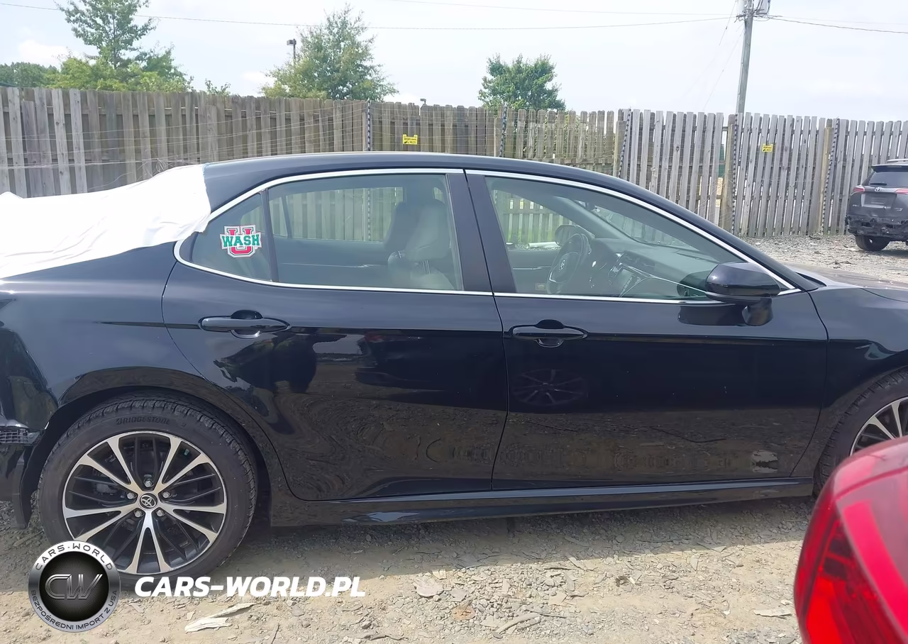 2018 Toyota Camry Se VIN:JTNB11HK0J3004577 - 14