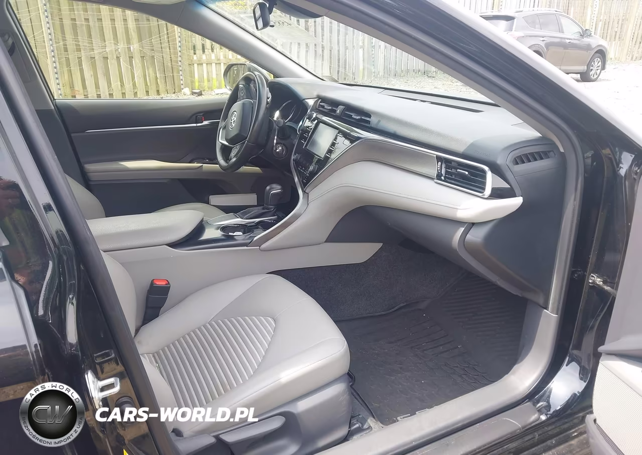 2018 Toyota Camry Se VIN:JTNB11HK0J3004577 - 5