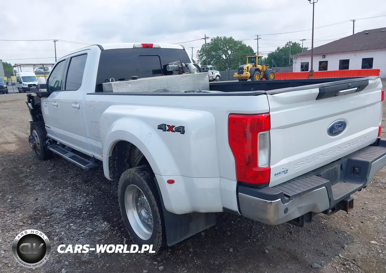 2019 Ford F-450 Lariat VIN:1FT8W4DT5KEF98590 - 3