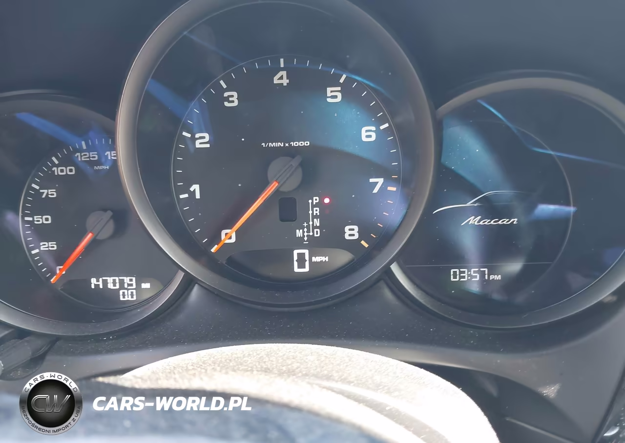 2018 Porsche Macan Sport Edition VIN:WP1AA2A59JLB01575 - 7