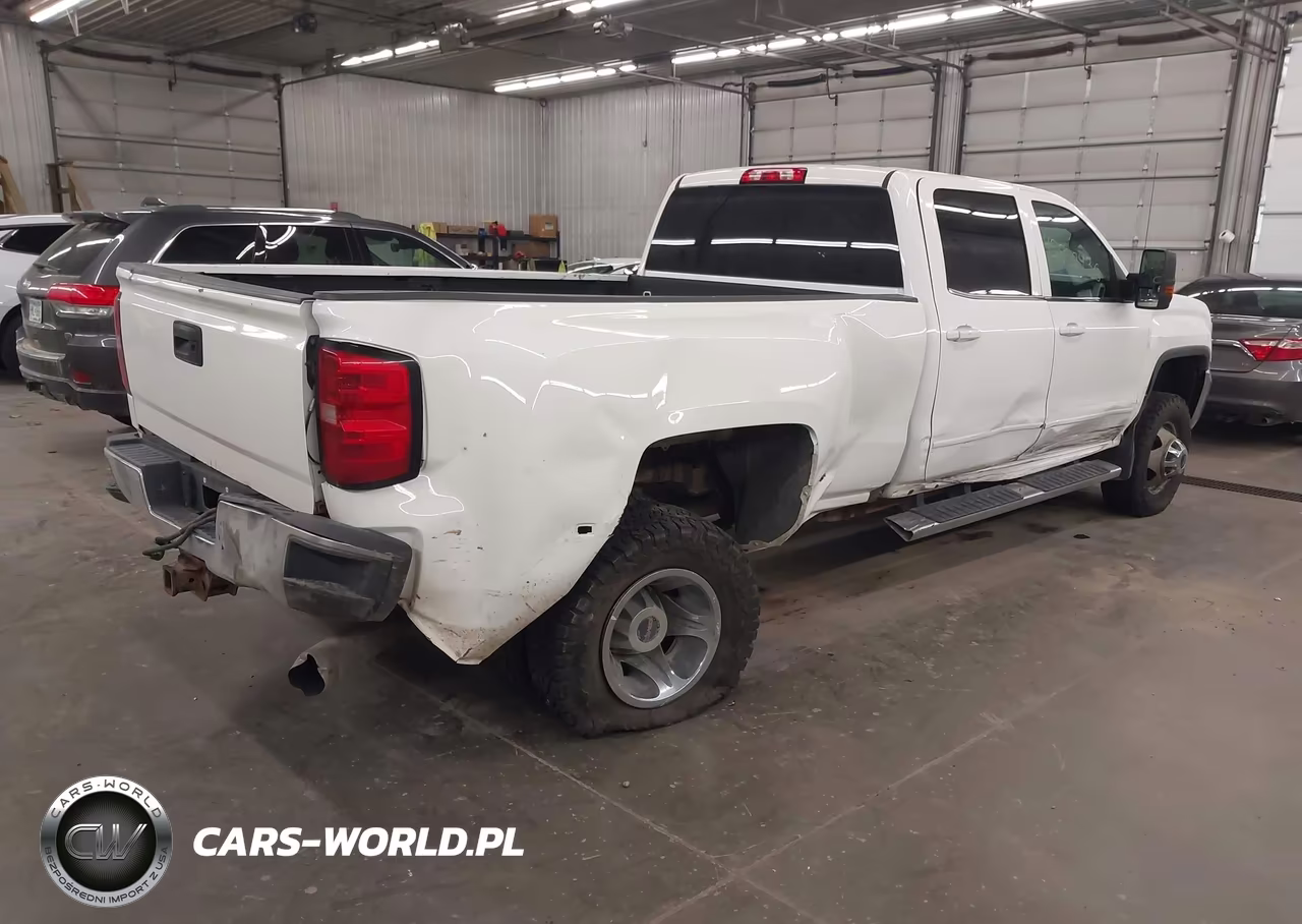 2015 GMC Sierra 3500Hd Available Wifi Sle VIN:1GT422C85FF648349 - 4