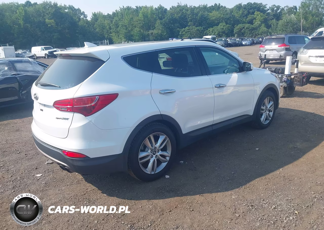 2013 Hyundai Santa Fe Sport 2.0T VIN:5XYZW3LA4DG035913 - 4