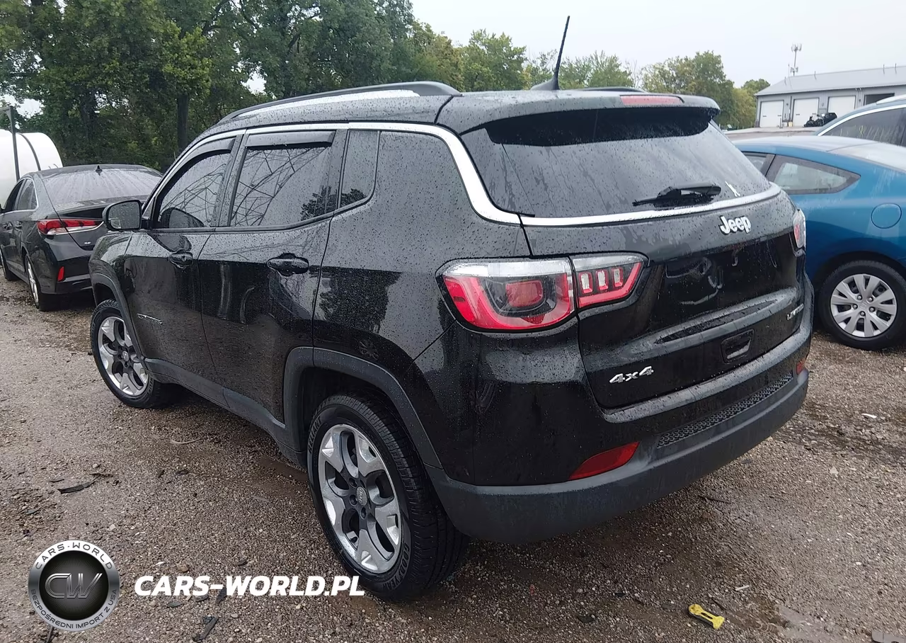 2018 Jeep Compass Limited 4X4 VIN:3C4NJDCB5JT168695 - 3