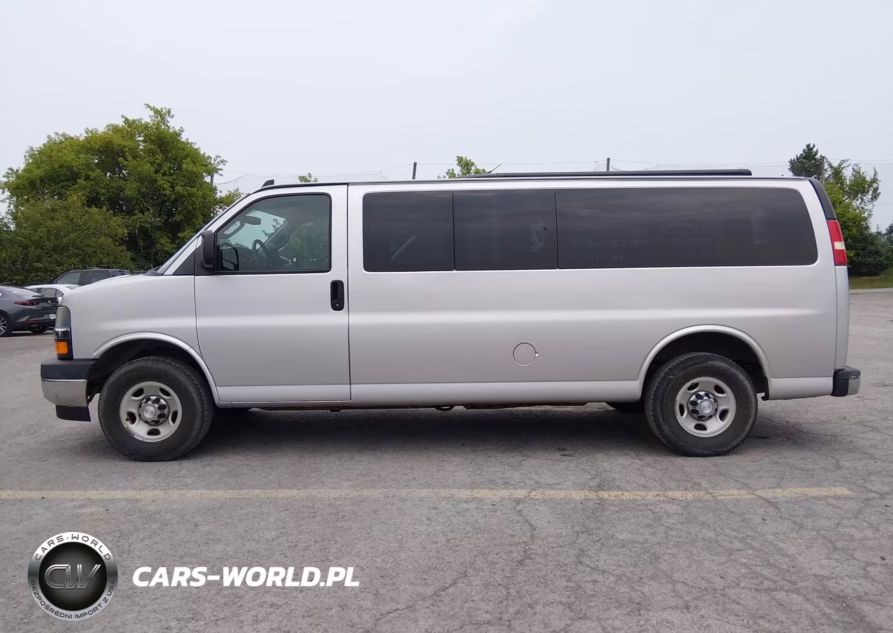 2017 Chevrolet Express 3500 Lt VIN:1GAZGPFF5H1103792 - 16
