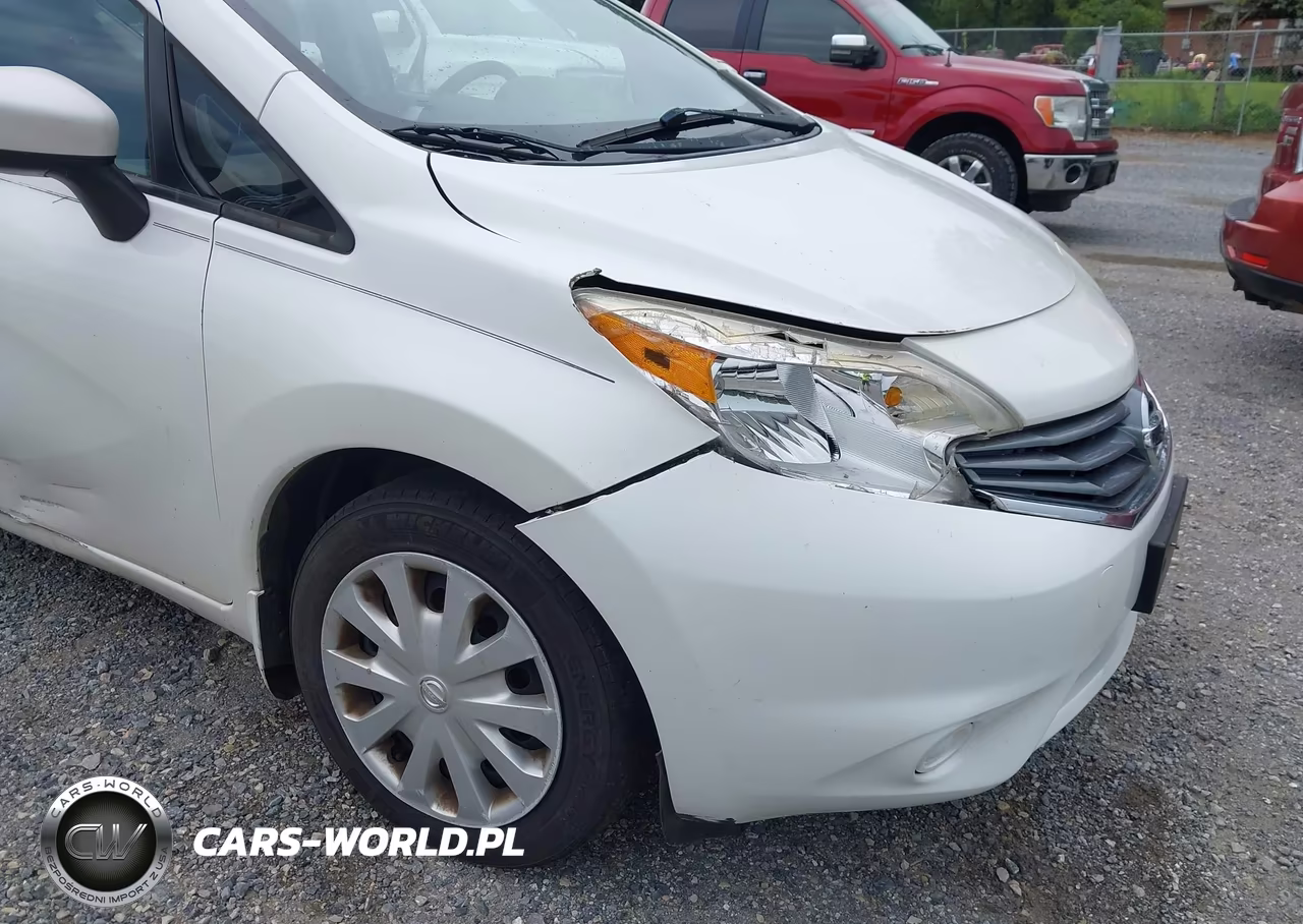 2015 Nissan Versa Note S Plus VIN:3N1CE2CP7FL372730 - 14