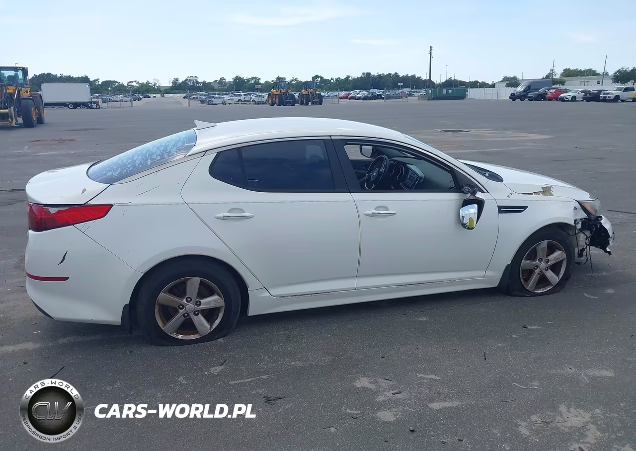 2015 Kia Optima Lx VIN:5XXGM4A73FG372509 - 13