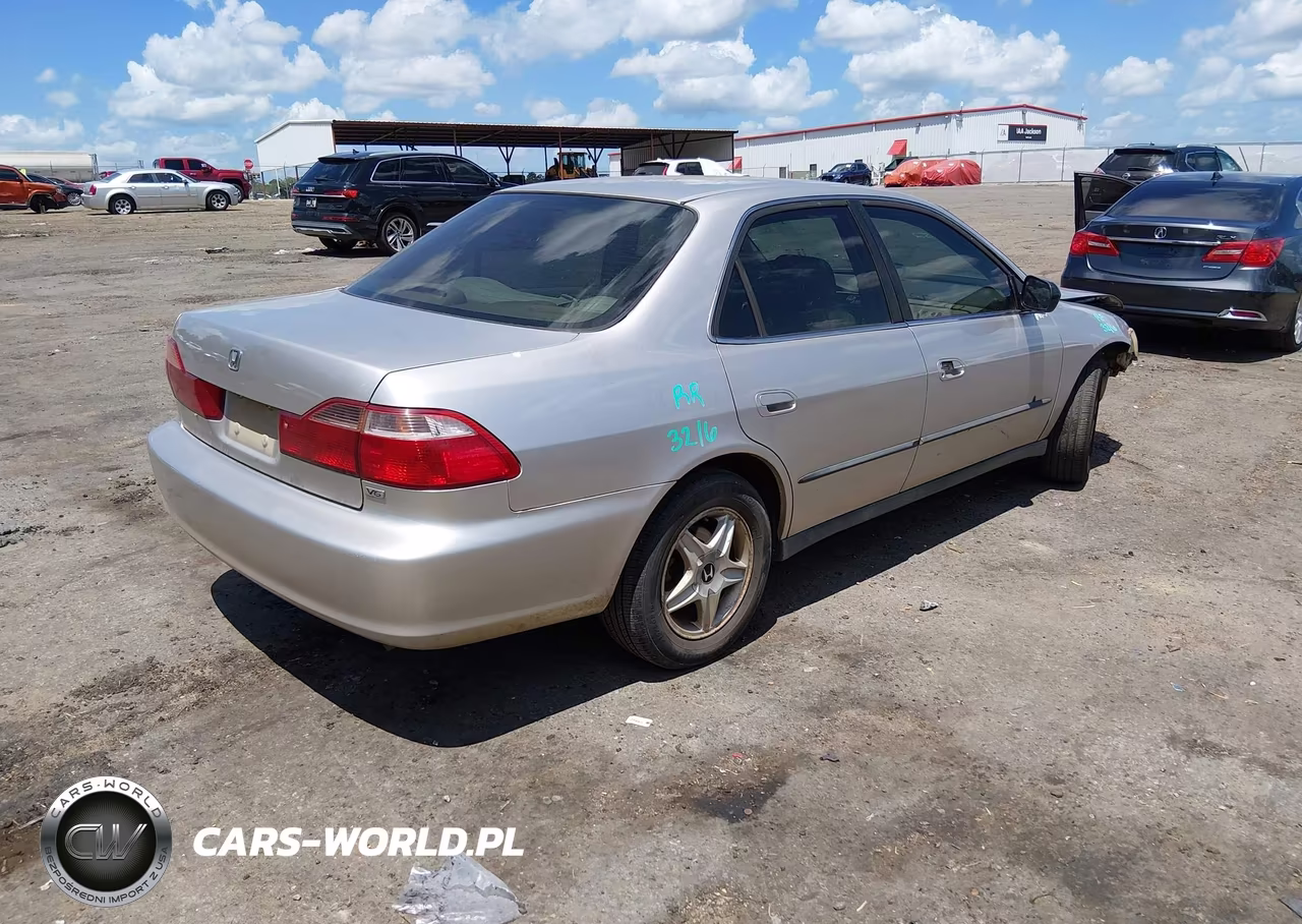 1998 Honda Accord Lx V6 VIN:1HGCG1647WA025152 - 4