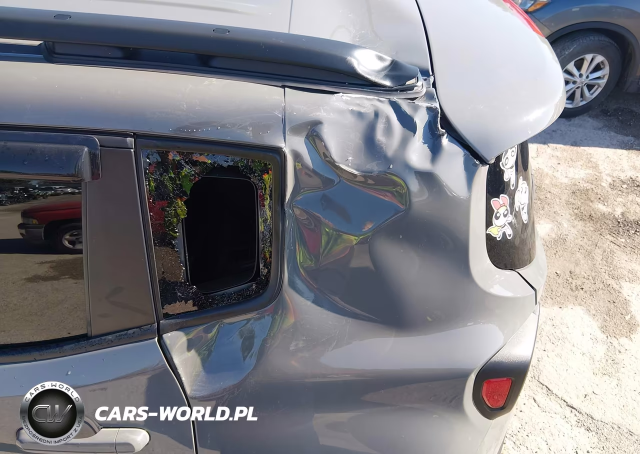 2022 Jeep Renegade Latitude 4X4 VIN:ZACNJDB13NPN69133 - 19
