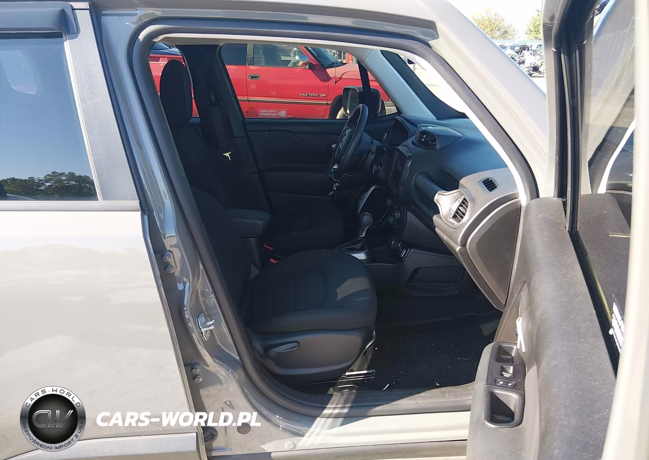 2022 Jeep Renegade Latitude 4X4 VIN:ZACNJDB13NPN69133 - 5