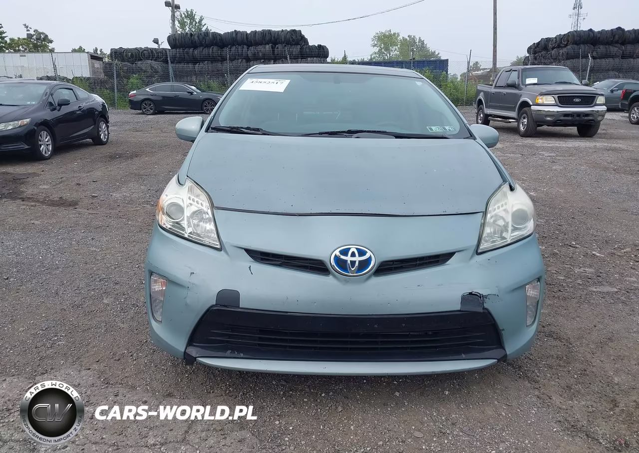 2013 Toyota Prius Three VIN:JTDKN3DU2D1659609 - 12
