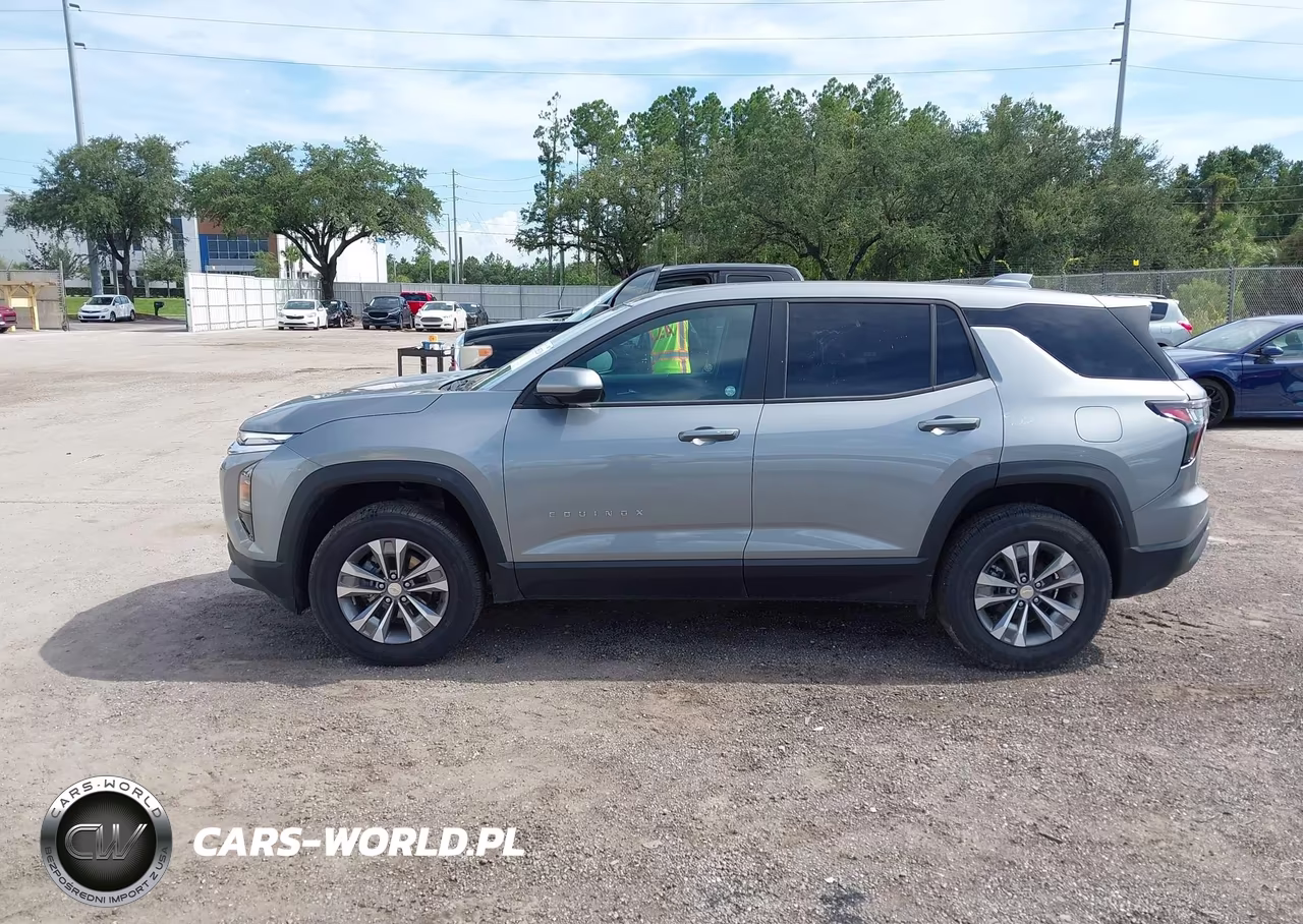 2026 Chevrolet Equinox Fwd Lt VIN:3GNAXHEG2TL343881 - 14