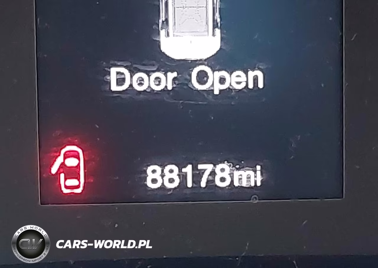 2020 Jeep Renegade Latitude 4X4 VIN:ZACNJBBB3LPL91816 - 15