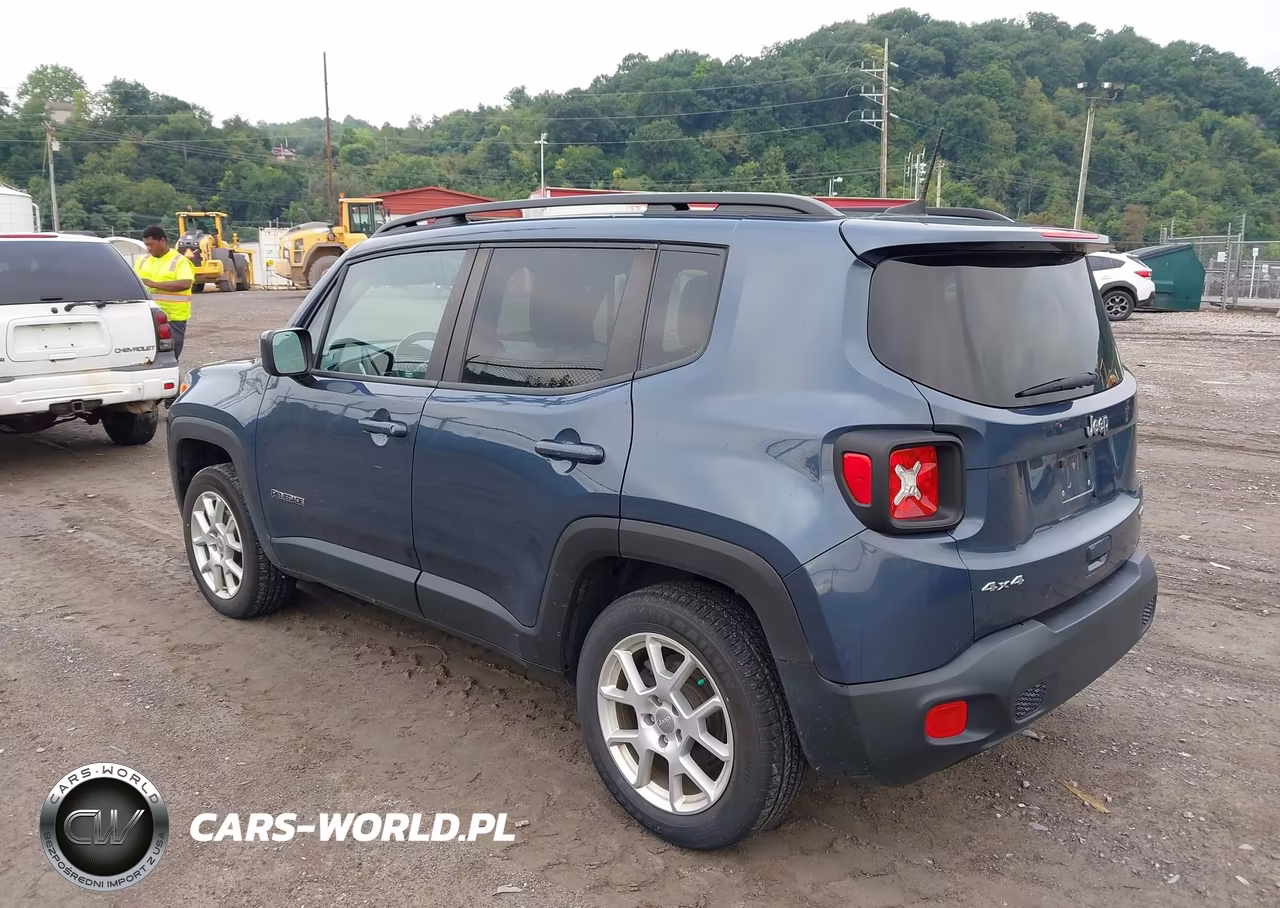 2020 Jeep Renegade Latitude 4X4 VIN:ZACNJBBB3LPL91816 - 3