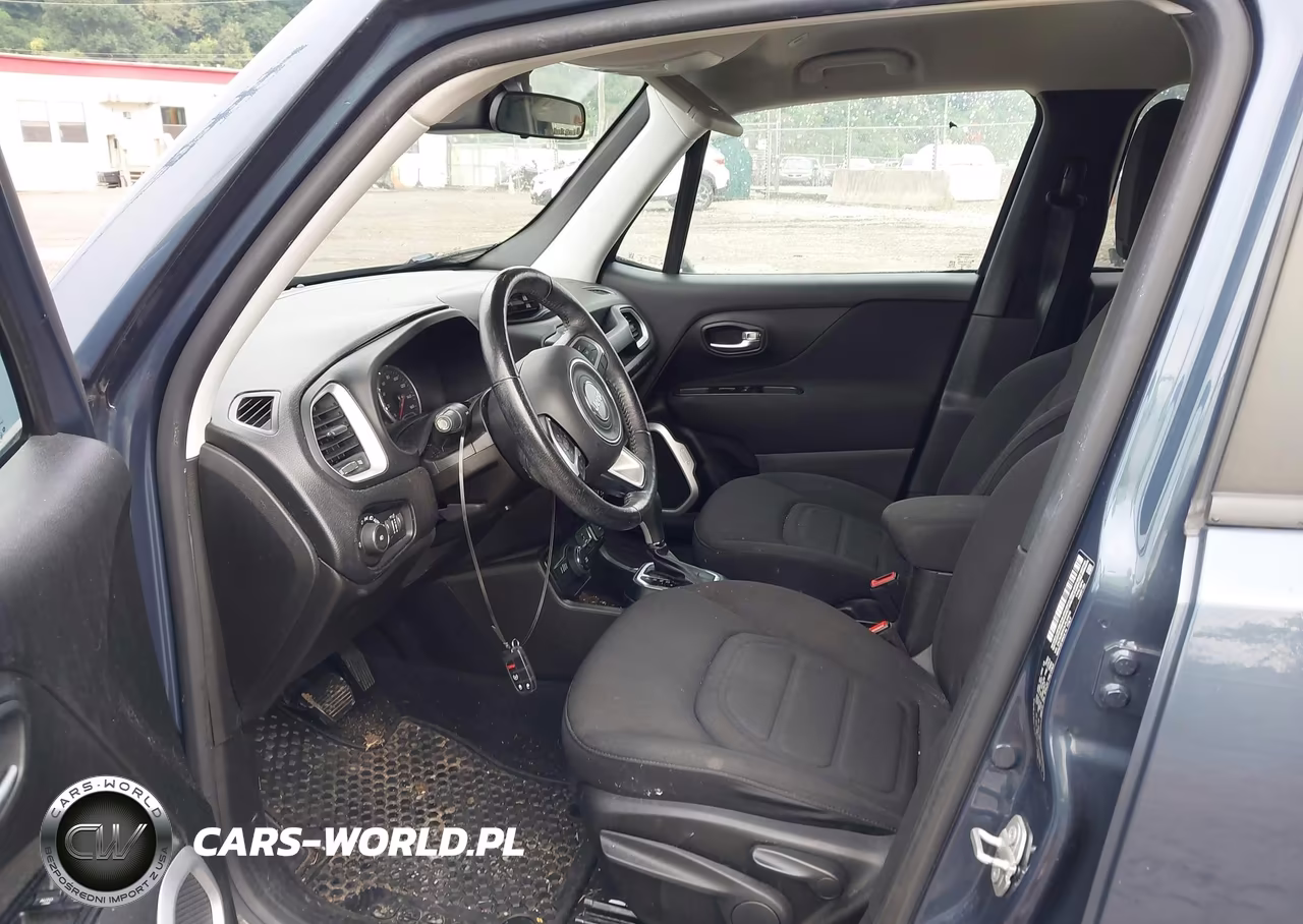 2020 Jeep Renegade Latitude 4X4 VIN:ZACNJBBB3LPL91816 - 5