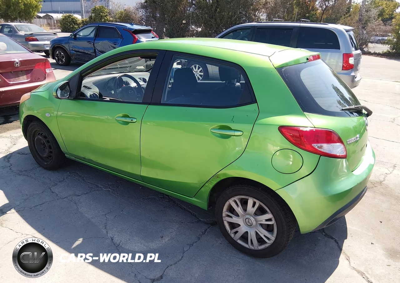 2011 Mazda Mazda2 Sport VIN:JM1DE1HZ2B0125371 - 3