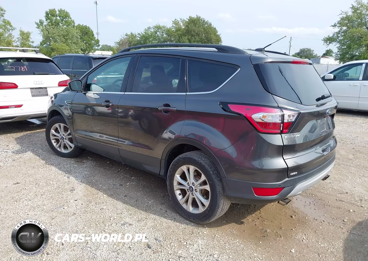 2018 Ford Escape Se VIN:1FMCU9GD6JUC90636 - 3