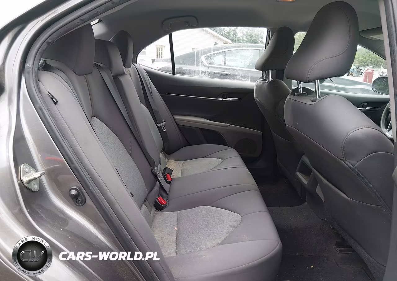 2020 Toyota Camry Le VIN:4T1C11AKXLU862313 - 8