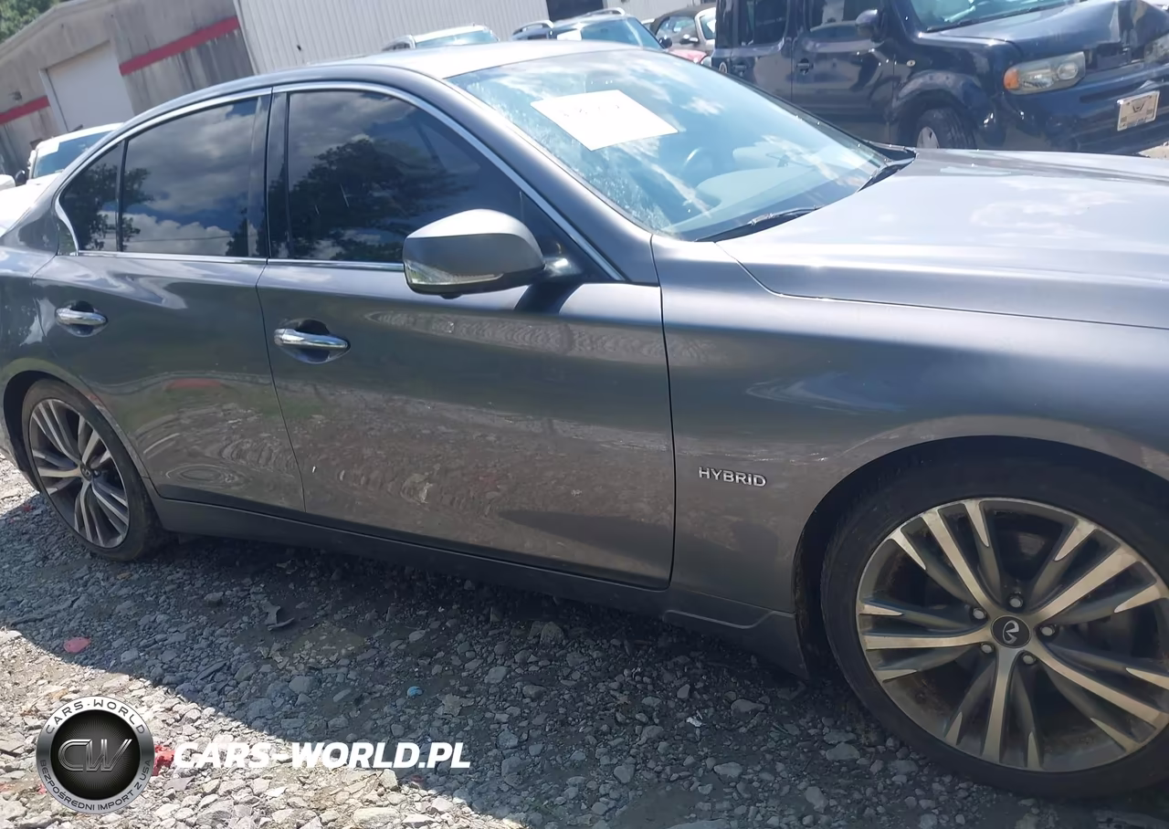 2018 Infiniti Q50 Hybrid Luxe VIN:JN1AV7AP4JM270002 - 13